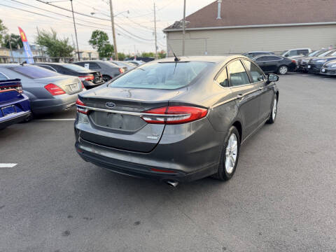 2018 Ford Fusion SE