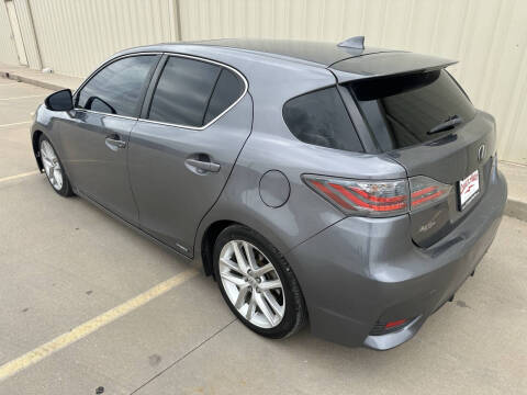 2014 Lexus CT 200h