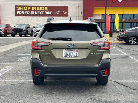 2020 Subaru Outback Premium