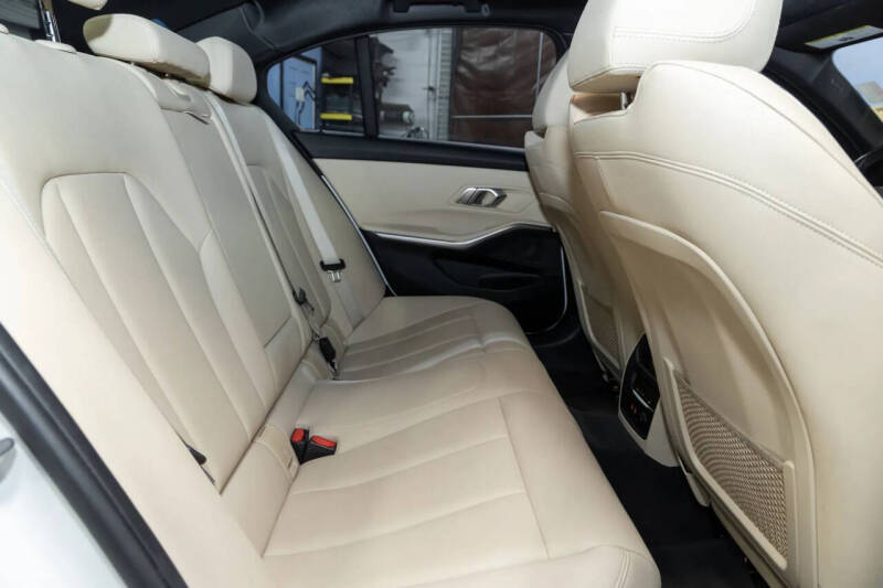 2019 BMW 3 Series 330i