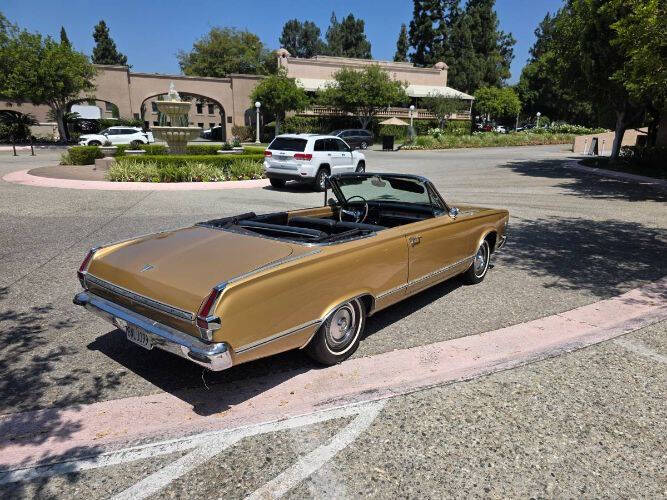 1966 Plymouth Valiant