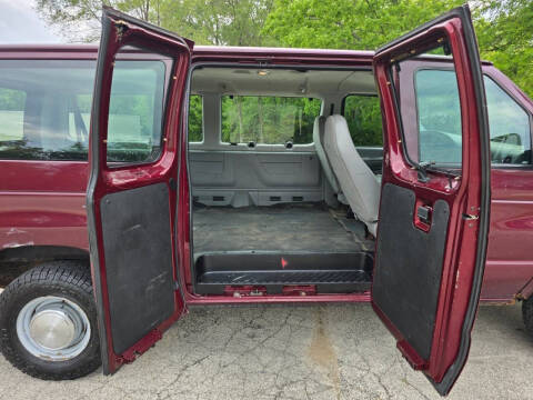 2005 Ford E-Series E-350 SD