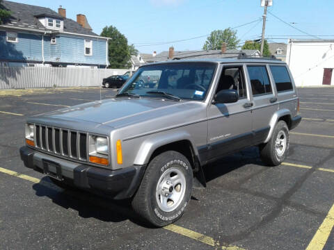 2000 Jeep Cherokee for sale at Signature Auto Group in Massillon OH
