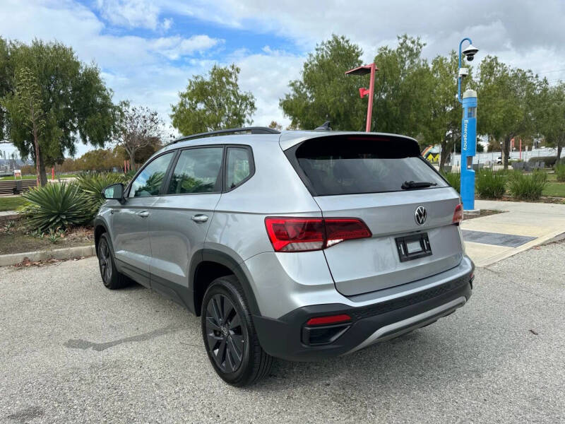 2022 Volkswagen Taos S