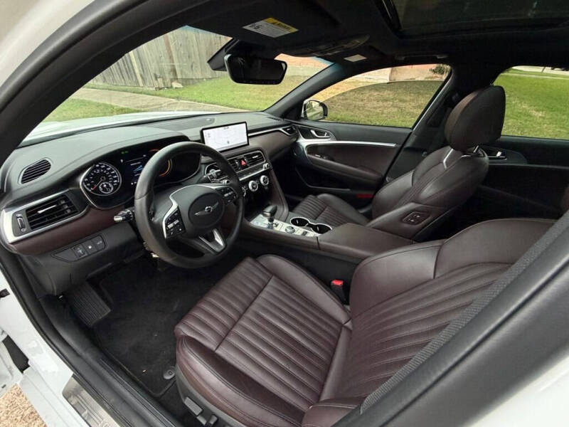 2022 Genesis G70