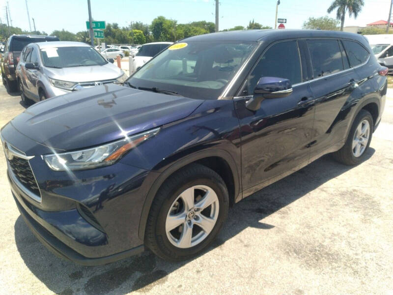 2020 Toyota Highlander for sale at P S AUTO ENTERPRISES INC in Miramar FL