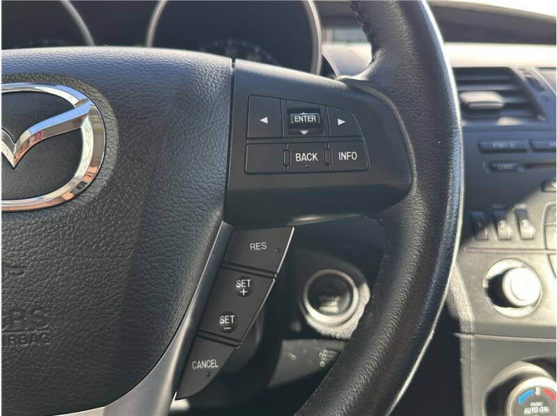 2013 Mazda MAZDA3 i Touring