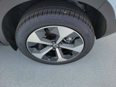 2026 Volvo XC40 B5 Core