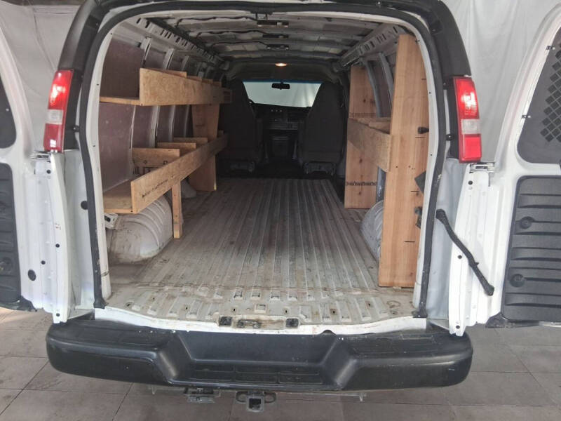 2020 Chevrolet Express 2500
