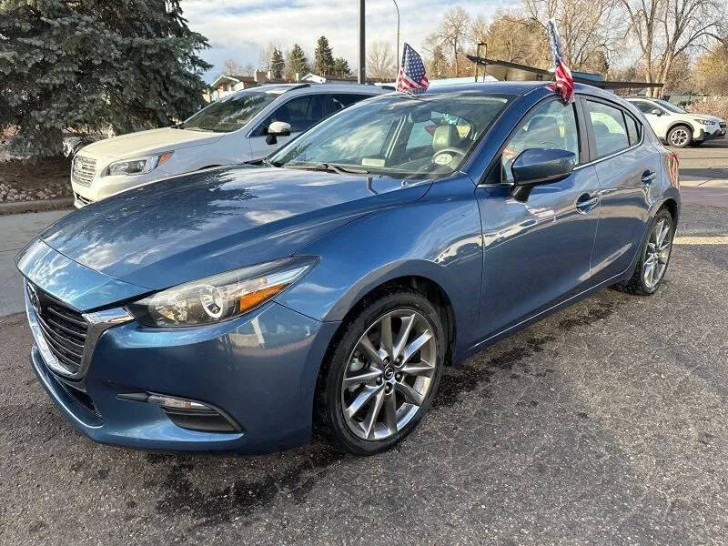 2018 Mazda MAZDA3 Touring