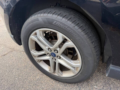 2017 Ford Edge Titanium