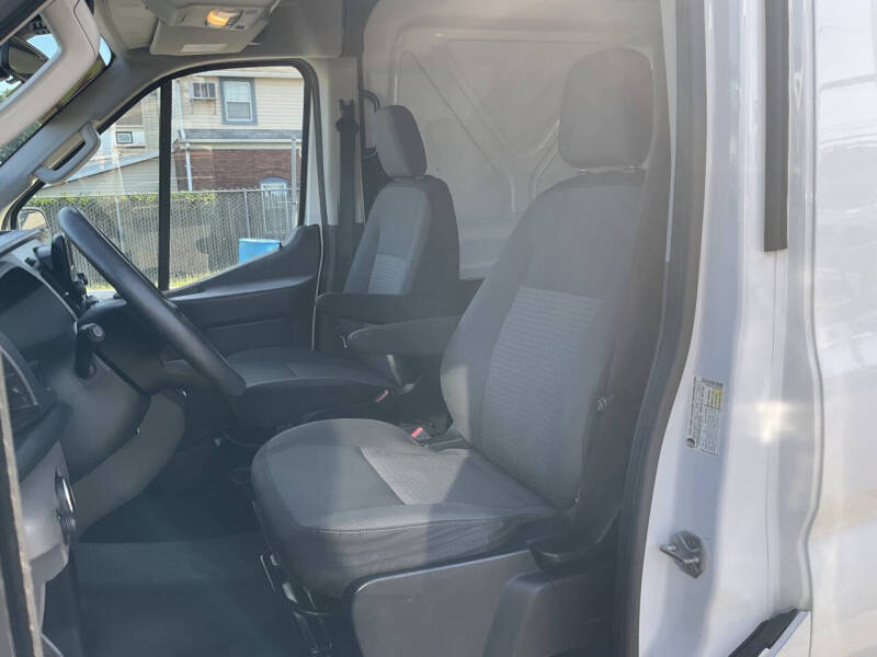 2020 Ford Transit