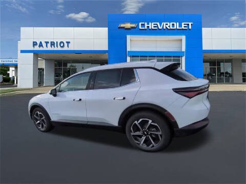 2026 Chevrolet Equinox EV LT 2