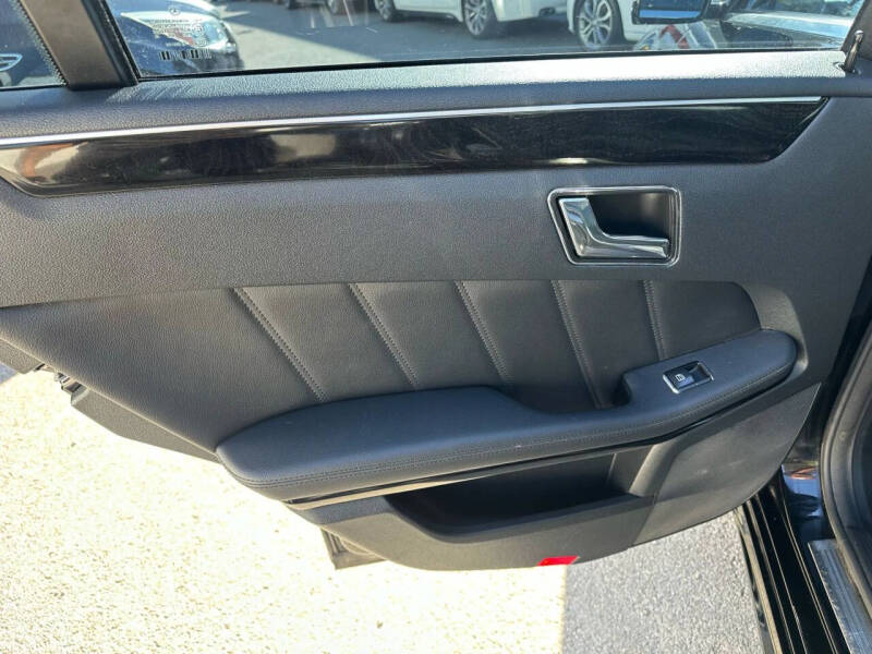 2010 Mercedes-Benz E-Class