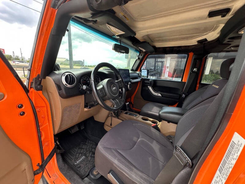 2013 Jeep Wrangler Unlimited Sahara