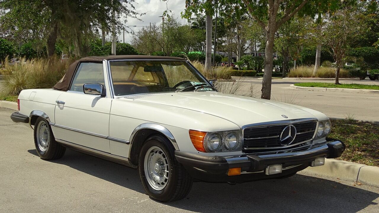 1984 Mercedes-Benz 380-Class 3