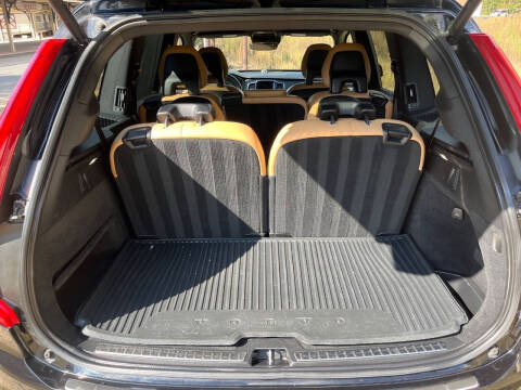 2018 Volvo XC90 T6 Inscription