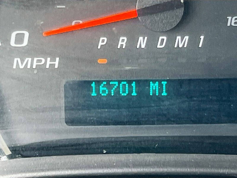 2025 Chevrolet Express 2500