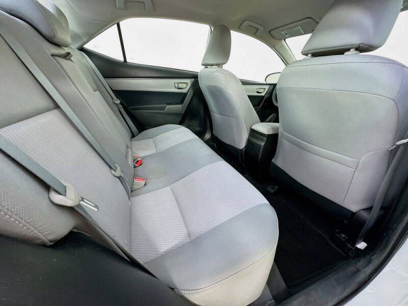 2015 Toyota Corolla LE