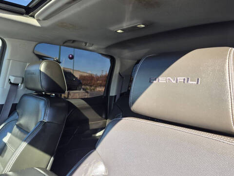 2015 GMC Sierra 2500HD Denali