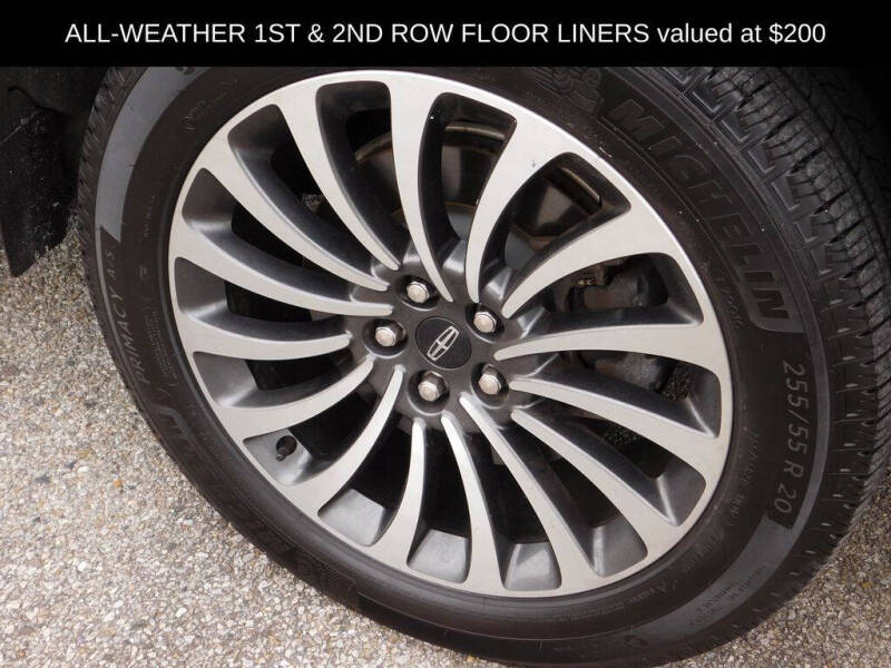 2022 Lincoln Aviator Standard