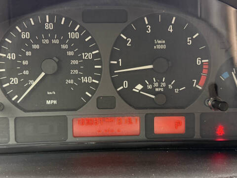 2003 BMW 3 Series 325i