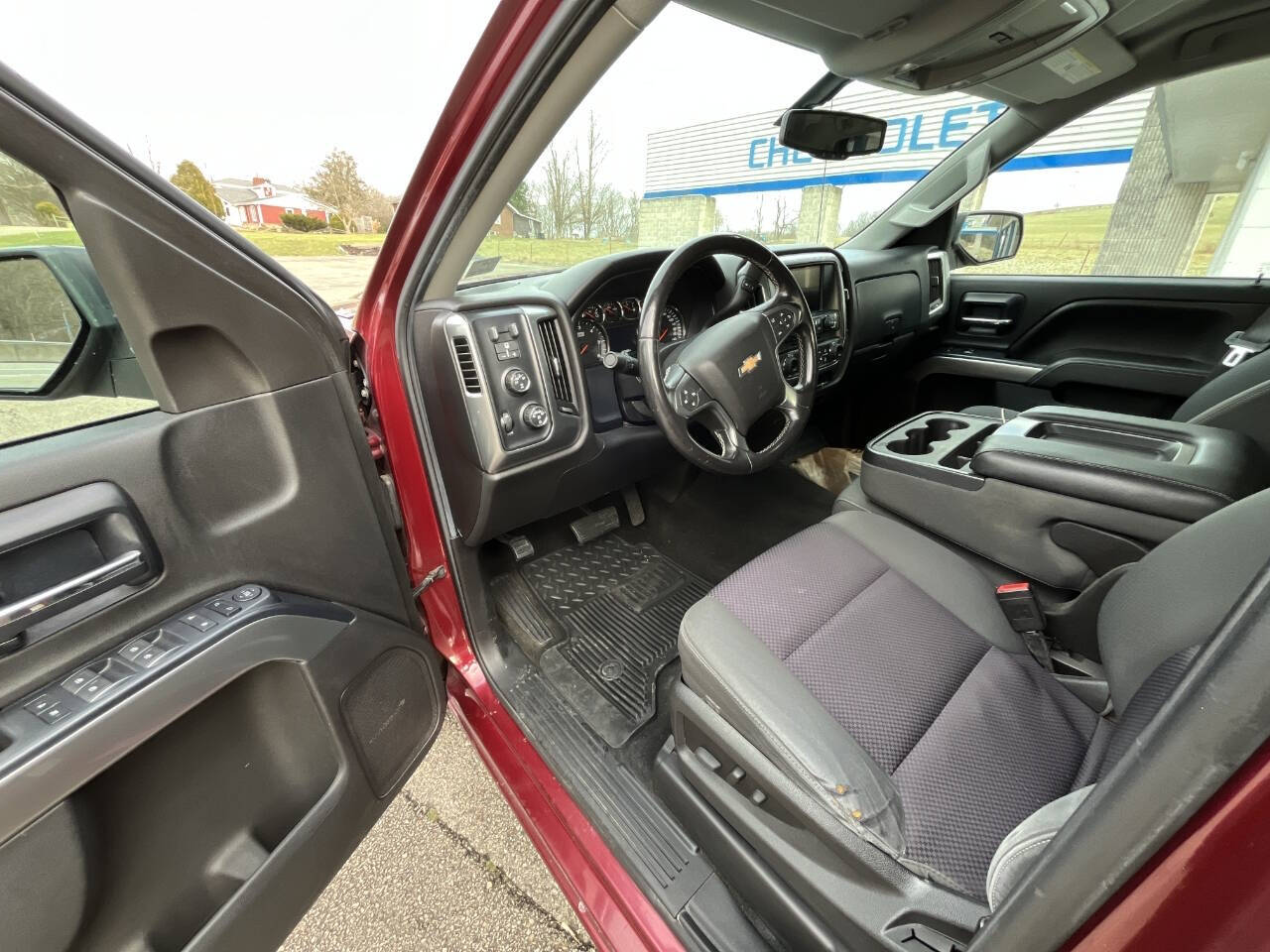 2014 Chevrolet Silverado 1500 LT photo 9