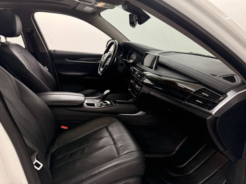 2015 BMW X6 xDrive35i