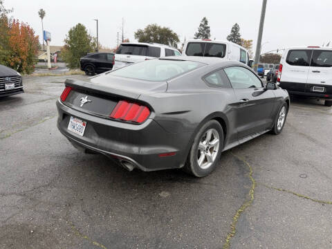 2015 Ford Mustang V6