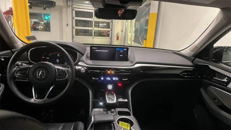 2023 Acura MDX SH-AWD w/Tech