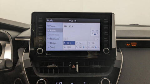 2022 Toyota Corolla Hatchback SE