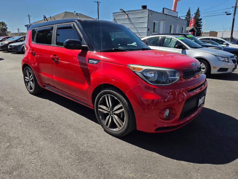 2019 Kia Soul +