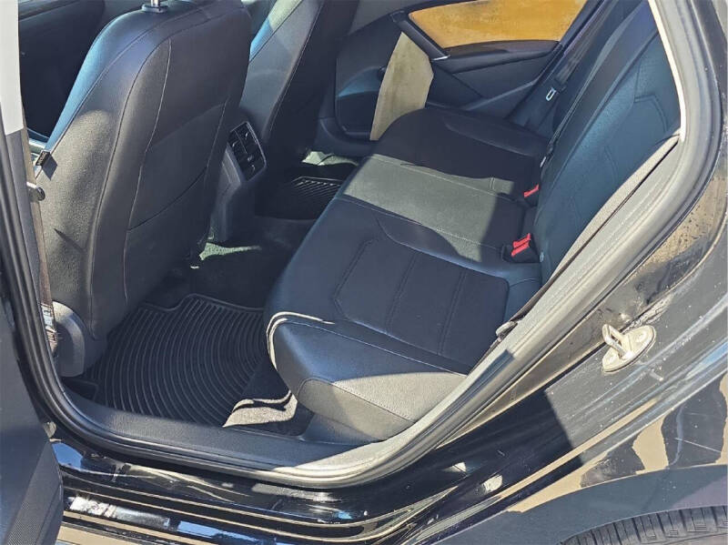 2016 Volkswagen Passat