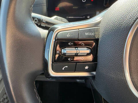 2025 Kia Carnival EX