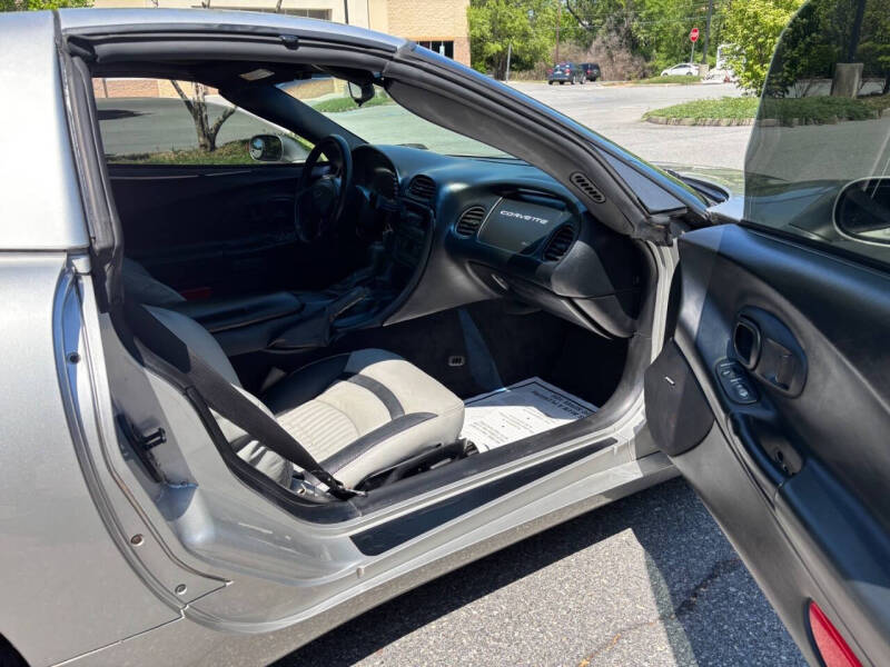 2004 Chevrolet Corvette