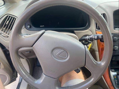 2000 Lexus RX 300