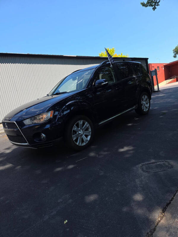 2010 Mitsubishi Outlander SE