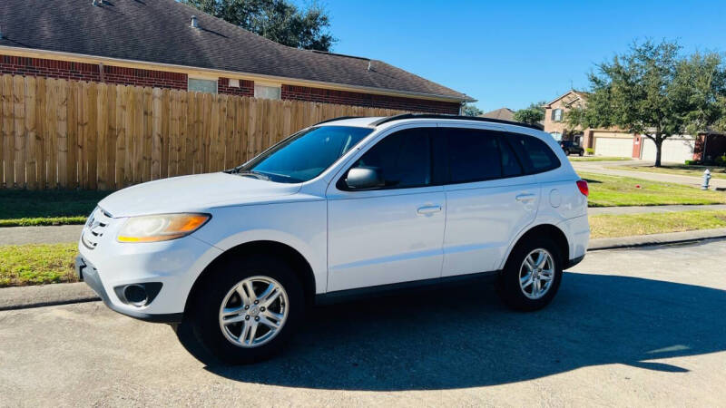 2011 Hyundai Santa Fe for sale at PRESTIGE OF SUGARLAND in Stafford TX