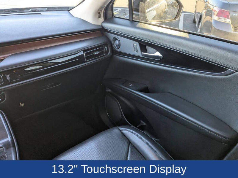 2021 Lincoln Nautilus Reserve