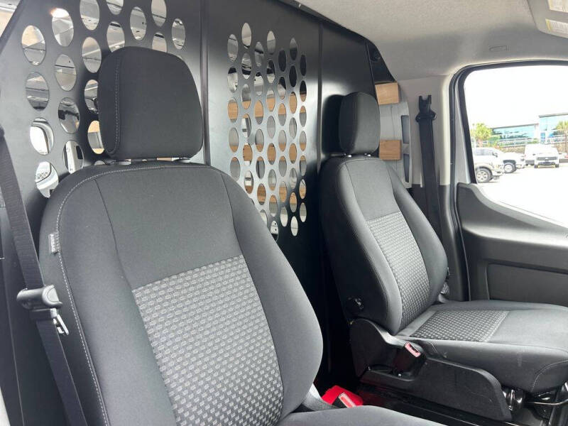 2025 Ford Transit