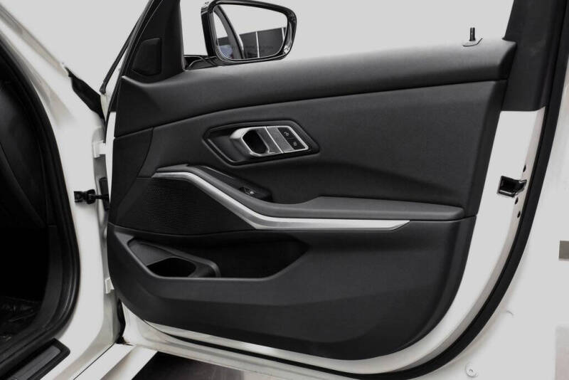 2020 BMW 3 Series 330i