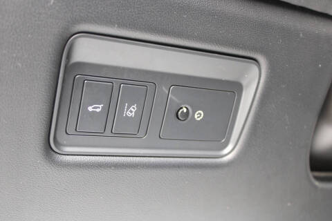 2017 Land Rover Range Rover Supercharged LWB