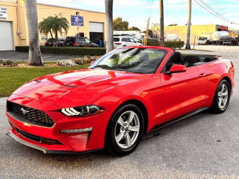 2022 Ford Mustang EcoBoost