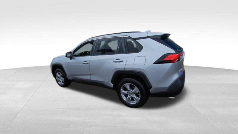 2023 Toyota RAV4 Hybrid XLE