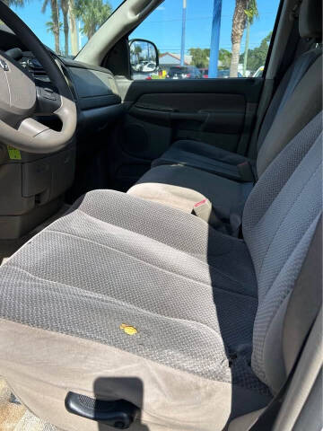 2005 Dodge Ram 1500 SLT