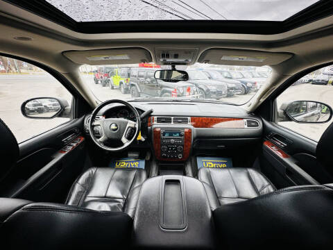 2011 Chevrolet Suburban LT