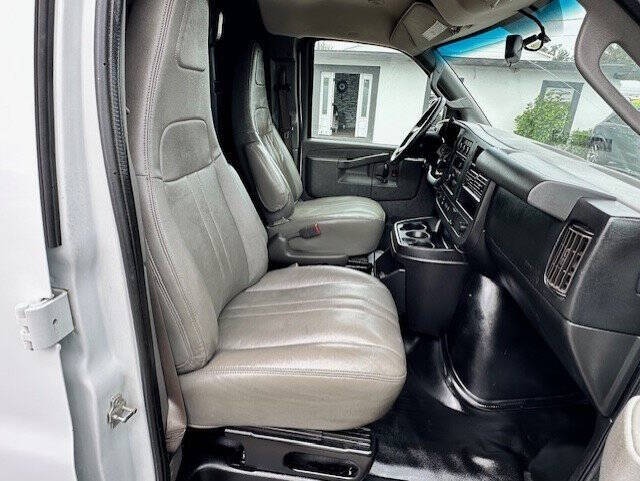 2018 Chevrolet Express 2500