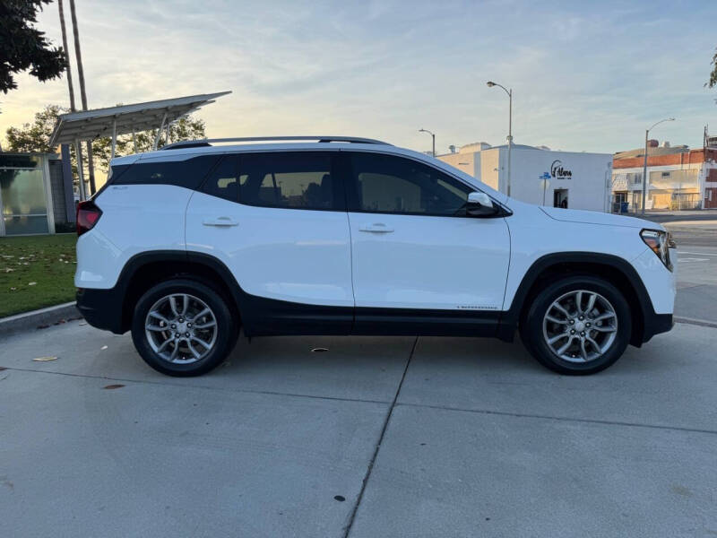 2022 GMC Terrain SLT