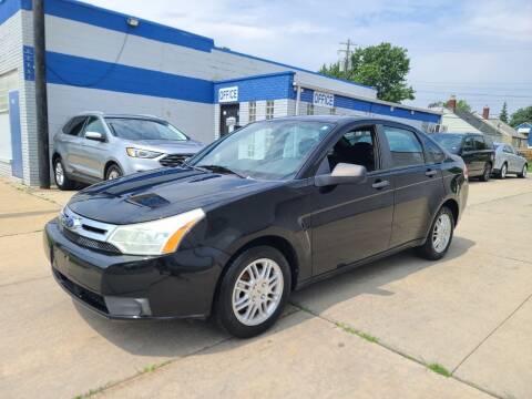 2010 Ford Focus for sale at METRO CITY AUTO GROUP LLC in Lincoln Park MI