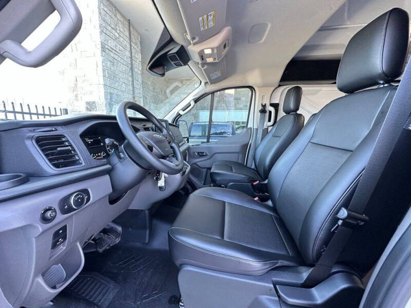 2025 Ford Transit